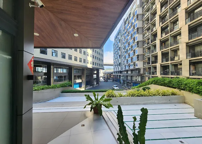 Luxhome Apartment Manila